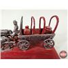 Image 8 : Cast Lead Covered Wagon w/4 Horse Team on Wooden Platform (Horse Team and Wagon Measures : 8"L)