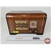 Image 1 : Philco Radio : Wood Waterfall Design : (Battery Dead Not Tested) (Measures : 8"H x 12-1/2" W x 6"D)