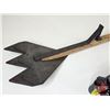 Image 5 : Auger Bits (4) & Hay Knife (Hay Knife Measures : 44"L)