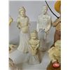 Image 10 : Vintage AVON Lady Figurine Perfume Decanter Bottles from the 1970's : (27)