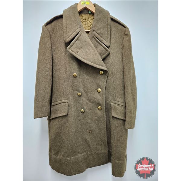 Canadian Army Post War "Great Coat" : (Size Unknown)  (Note : Coat Has Been Hemmed on Bottom)
