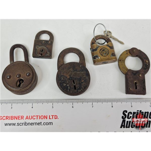 Vintage Padlocks (5) : (Note: One c/w Key)