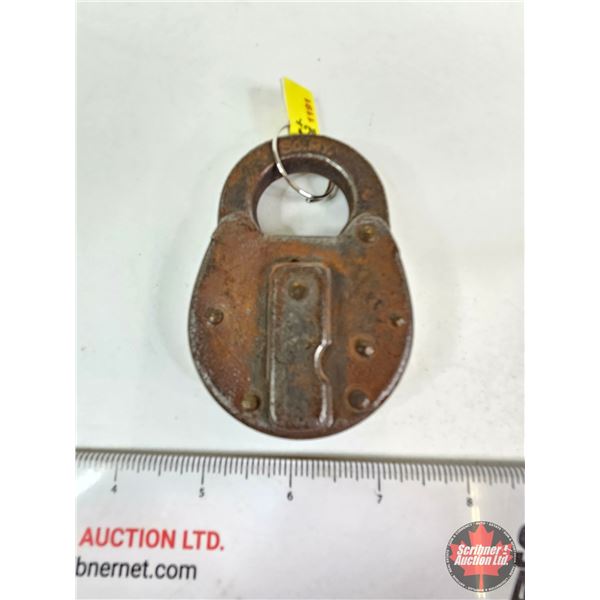 Antique Padlock (Note : No Key)