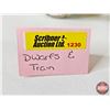 Image 8 : Snow White Dwarf Garden Gnomes (3) w/Toy SS 7501 Locomotive Train Engine (Tallest Gnome Measures : 6