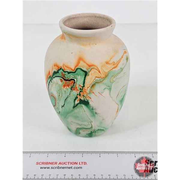 Pottery Vase : Nemadji (Measures :7"H)