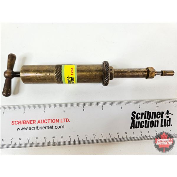 "Autoram" Grease Gun : (ENOTS) (Brass) (Measures : 8-1/2"L)