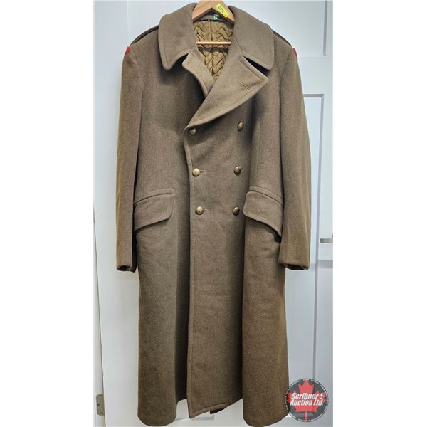 Canadian Army Post War "Great Coat" : 49 Pattern c/w Shoulder Patches "Regina Rifle Regiment Canada"