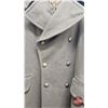 Image 2 : Canadian Army Post War "Great Coat" : 49 Pattern c/w Shoulder Patches "Regina Rifle Regiment Canada"
