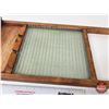 Image 5 : Chief Brand Washboard  (Measures : 24-1/4"H x 12-1/4"W x 1-1/2"D)