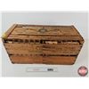 Image 1 : Blue Circle Oranges Crate (SKYROCKET) (Measures : 13-1/2"H x 26"W x 12"D)