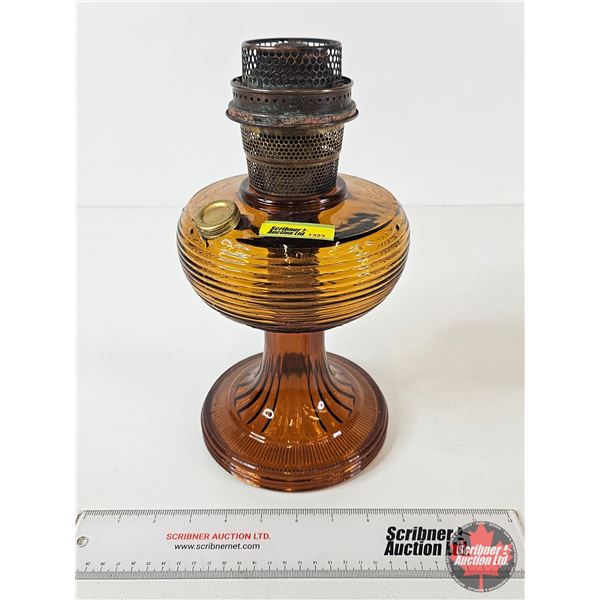 Aladdin Oil Lamp : Model B Burner : Beehive : Amber Glass Font (No Chimney) (Total Height : 12")