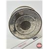 Image 7 : Willards' Willow Crisp Tin (Measures : 5-1/4"H x 10-1/2"Dia)