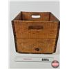 Image 5 : Purity Dairy Wooden Shipping Crate  (Measures : 11-1/2"H x 13-1/2"W x 14-1/4"D)