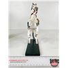Image 4 : THE TRAIL OF PAINTED PONIES Figurine : Victorian Christmas (Artist : Leslie Gates) (Box Measures : 1