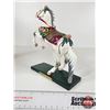 Image 9 : THE TRAIL OF PAINTED PONIES Figurine : Victorian Christmas (Artist : Leslie Gates) (Box Measures : 1