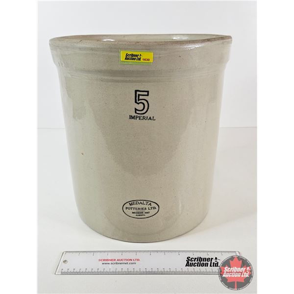 Medalta 5 Gallon Crock (Measures : 14"H x 13"Dia)