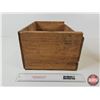 Image 4 : Vintage Sun-Rype Apples Wood Crate : Paper Label (Measures : 8"H x 17-1/2"W x 11-1/4"D)