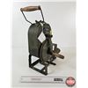 Image 7 : WW2 US Military Hand Crank Utility Heater (Gasoline) : Model 796-A-1 :  (Measures : 15"H x 13"W x 9-