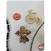 Image 4 : Costume Jewelry : Broaches ; Black Bead Necklace ; Rhinestone Necklace (10 pcs)