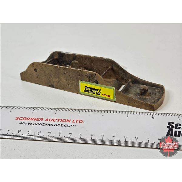 Antique Brass Plane : No.130 (Measures : 7-3/4"L)