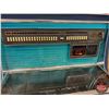 Image 3 : Juke Box : Wurlitzer (Model America) (Notes : Lights Up : Comes with Records : Not Working : Needs T