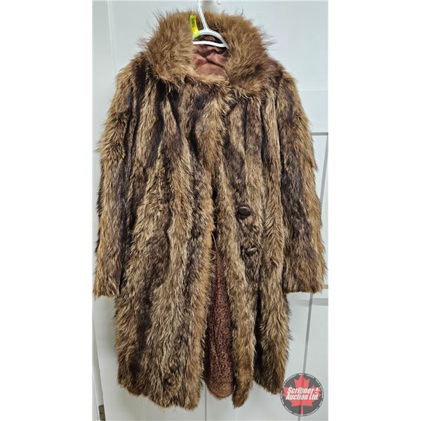 Fur Coat : Raccoon : Size Unknown (Note: Seam Separation Left Hand Sleeve)