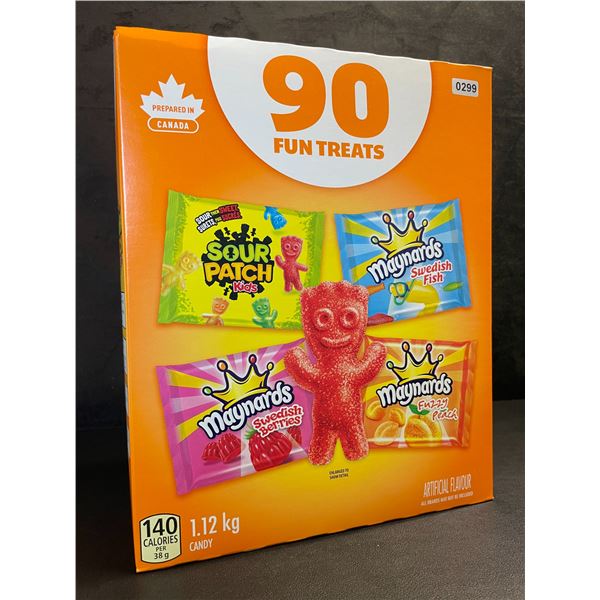 1.12KG Large Box of Maynards Fun Treats/Candy (90 Individual Packs) - New Sealed!