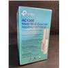 Image 2 : TP-Link AC1200 Mesh Wi-Fi Extender/WiFi Booster - Works with Any WiFi Router - New Sealed!
