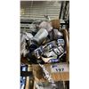 Image 1 : BOX OF ASSORTED ROBERTSON HEX NUT SCREWS, CLEVELAND C64045 HSS STRAIGHT TAPS & MORE