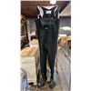 Image 1 : BUSHLINE OUTDOORS SIZE 11 CHEST WADERS
