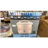 Image 3 : TIGER ELECTRIC RICE COOKER/WARMER, CLOCK RADIO, SHOWER CURTAIN HANGERS & MORE