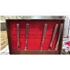 Image 2 : ONEIDA CRAFT STAINLESS STEEL FLATWARE SET IN CASE