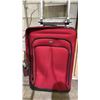 Image 2 : DIONITE LARGE RED SOFT SIDE ROLLING LUGGAGE WITH TELESCOPING HANDLE