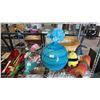 Image 6 : RACK OF ASSTD. HOME ITEMS: VASES, BASKETS, HANDHELD FABRIC STEAMER, TOTE OF ASSTD YARN & MORE *RACK