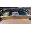 Image 2 : OUTSUNNY WHITE & GREEN RAISED GARDEN BED *READY-TO-ASSEMBLE*