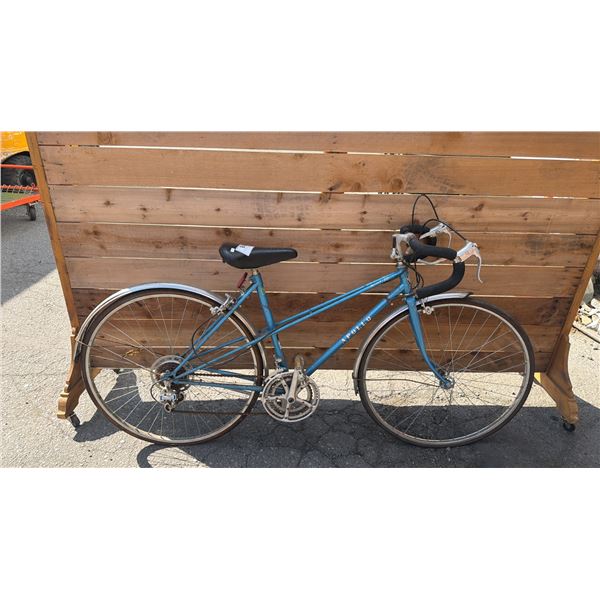 APOLLO SPORTS 10 SPEED BIKE