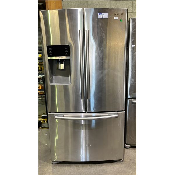 SAMSUNG 36" WIDE STAINLESS STEEL FRENCH DOOR FRIDGE W/ WATER & ICE DISPENSER & BOTTOM FREEZER DRAWER