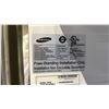 Image 3 : SAMSUNG 36" WIDE STAINLESS STEEL FRENCH DOOR FRIDGE W/ WATER & ICE DISPENSER & BOTTOM FREEZER DRAWER