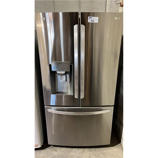 LG 36"W STAINLESS STEEL FRENCH DOOR FRIDGE WITH WATER & ICE DISPENSER & BOTTOM FREEZER DRAWER