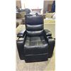 Image 2 : BLACK LEATHER POWER RECLINER *NO CORDS OR CABLES*