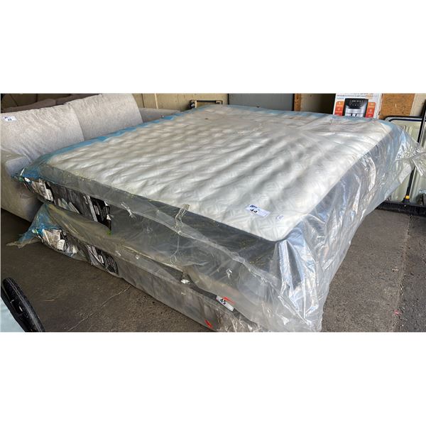 KIRKLAND STEARNS & FOSTER  KING SIZE MATTRESS