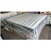 Image 1 : KIRKLAND STEARNS & FOSTER  KING SIZE MATTRESS
