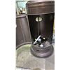 Image 2 : FLOOR STANDING OUTDOOR PROPANE PATIO HEAATER