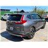 Image 3 : HOND CR-V 2017 O/S TITLE 2 DAYS