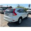 Image 3 : HOND CR-V 2015 O/S TITLE 2 DAYS