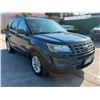 Image 2 : FORD EXPLORER 2017 T-2 DAYS