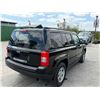 Image 3 : JEEP  PATRIOT 2014 O/S TITLE 2 DAYS
