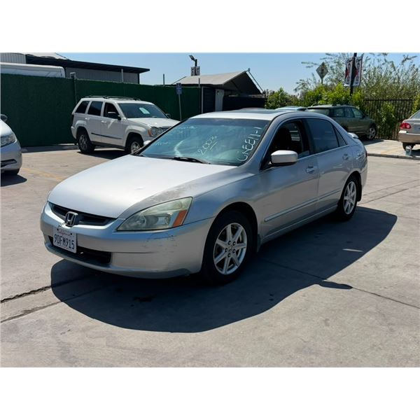 HOND CIVIC 2003 T-DONATION