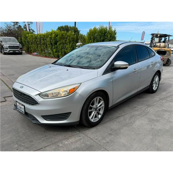FORD  FOCUS 2015 T-DONATION
