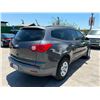 Image 3 : CHEV TRAVERSE 2011 T-DON-TMU